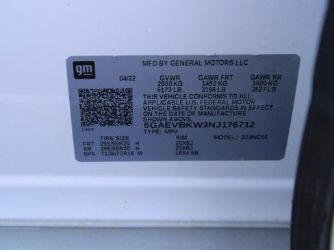 Used 2022 Buick Enclave Premium w/ LPO, Touring Package AWD/4WD image 17