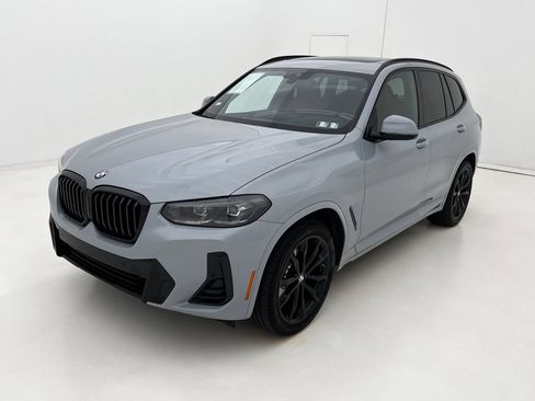 Used 2024 BMW X3 xDrive30i w/ Premium Package AWD/4WD image 4
