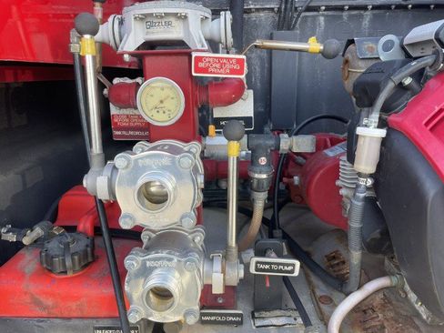 Used 2015 Chevrolet Silverado 3500 LT w/ Snow Plow Prep Package image 13