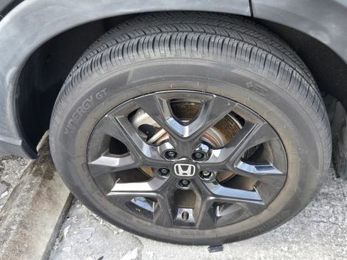 Used 2024 Honda HR-V Sport image 11