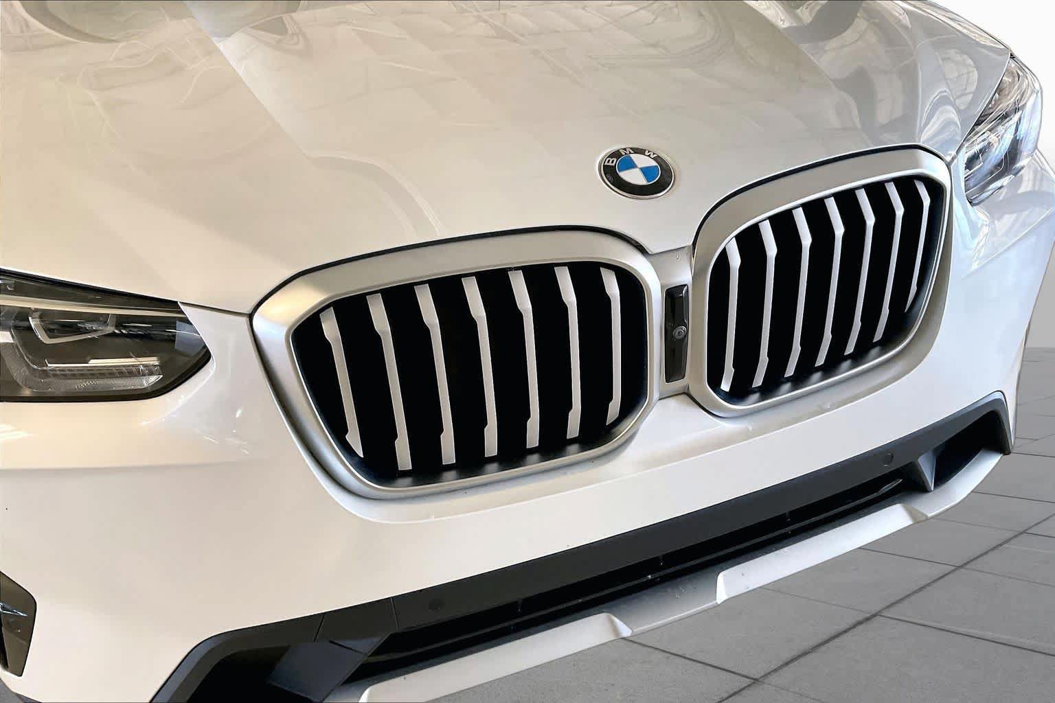 Used 2024 BMW X3 sDrive30i w/ Convenience Package RWD image 30