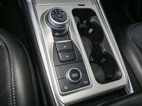 Used 2023 Ford Explorer Limited w/ Limited Technology Package AWD/4WD image 31