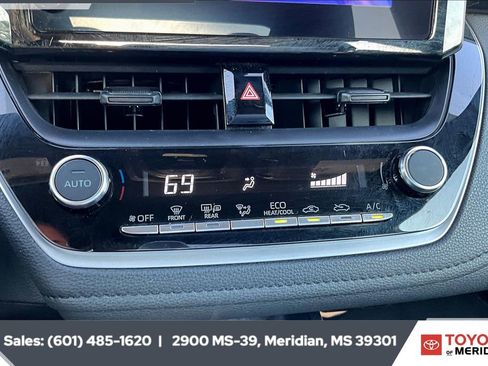Used 2024 Toyota Corolla SE image 22