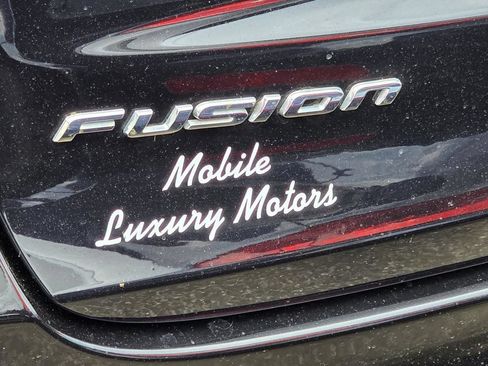 Used 2020 Ford Fusion SE FWD image 31