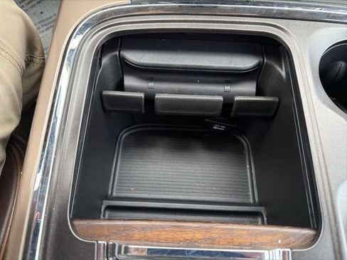 Used 2018 RAM 1500 Laramie Longhorn image 44