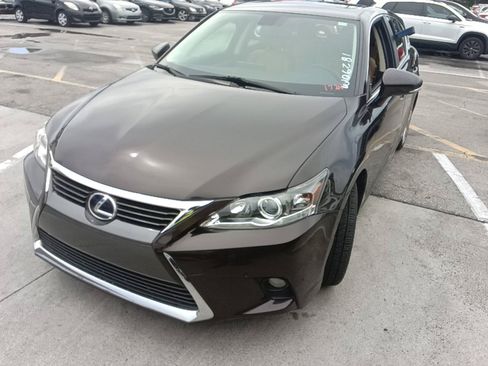 Used 2016 Lexus CT 200h w/ Navigation Package FWD image 1