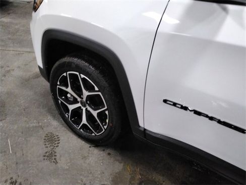 New 2026 Jeep Compass Limited image 20
