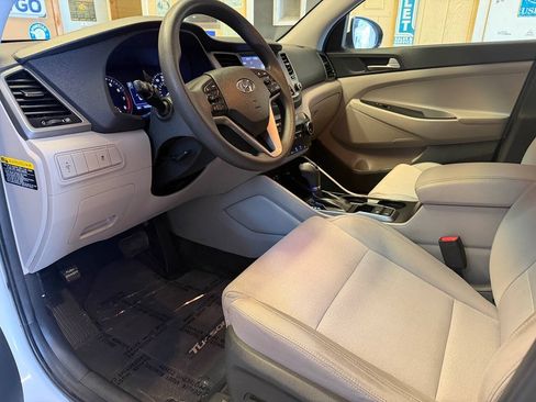 Used 2018 Hyundai Tucson SEL FWD image 6