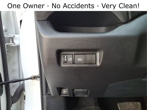 Used 2021 Toyota RAV4 LE image 14