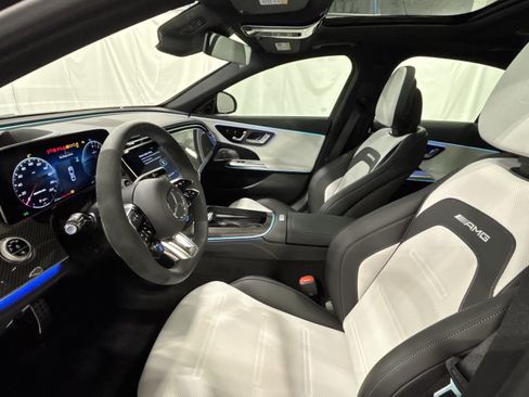 New 2026 Mercedes-Benz E 53 AMG e 4MATIC Sedan image 14