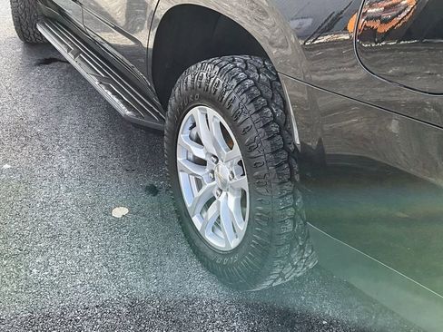 Used 2021 Chevrolet Tahoe LT image 54