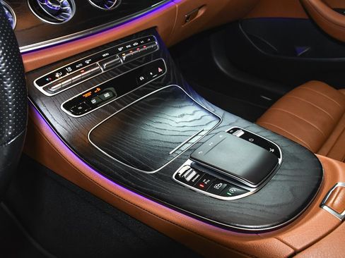 Used 2021 Mercedes-Benz E 450 4MATIC Coupe image 48