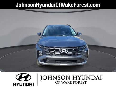 Certified 2025 Hyundai Tucson SEL image 3