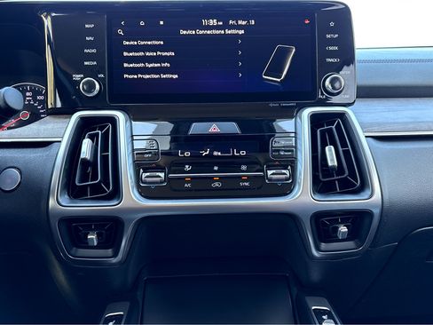 Used 2022 Kia Sorento S AWD/4WD image 33