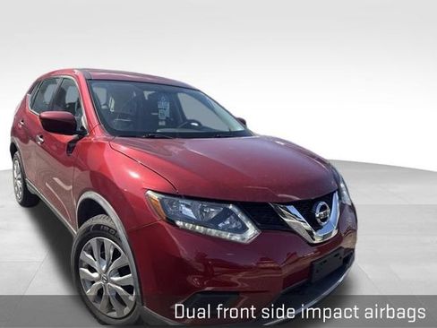 Used 2016 Nissan Rogue S AWD/4WD image 12
