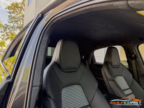 Used 2026 Porsche Cayenne GTS image 40