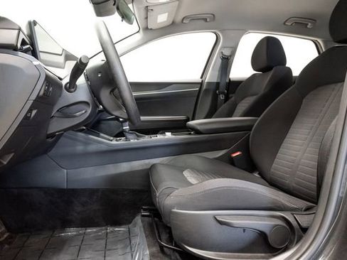 Used 2025 Kia K5 LXS image 11