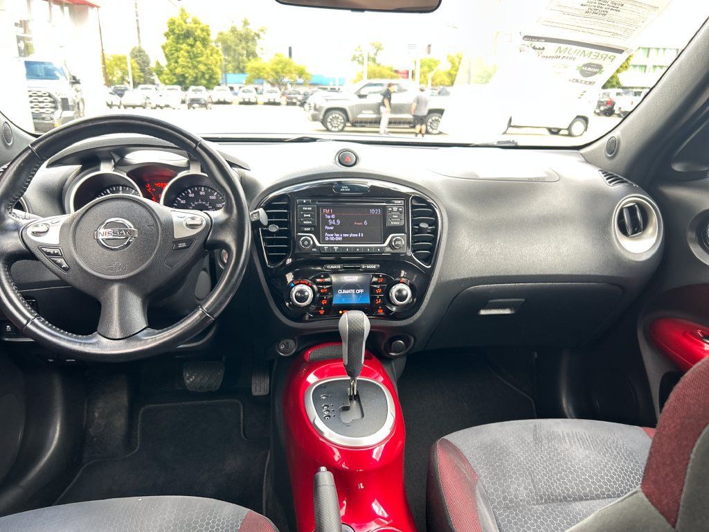 Used 2015 Nissan Juke SV w/ Cold Weather Package AWD/4WD image 13