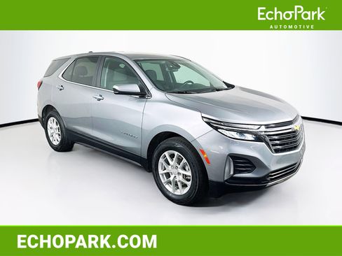 Used 2024 Chevrolet Equinox LT image 1