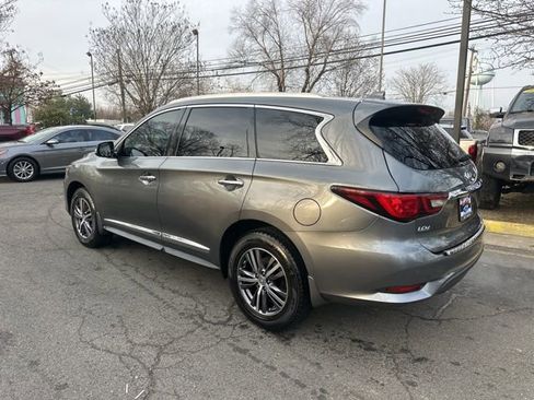 Used 2019 INFINITI QX60 Luxe w/ Essential Package image 7