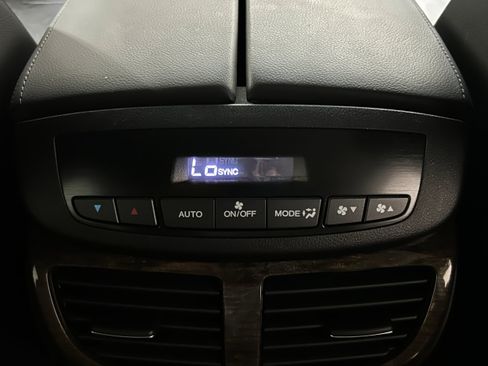 Used 2013 Acura MDX AWD/4WD image 27