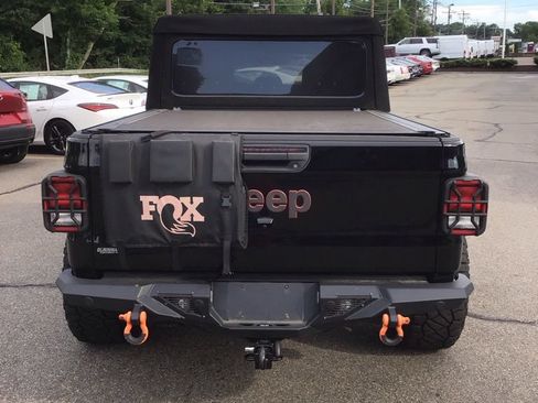 Used 2023 Jeep Gladiator Mojave AWD/4WD image 4