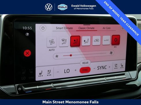 Certified 2025 Volkswagen Atlas SEL image 9