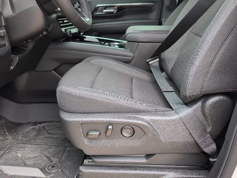 New 2026 Chevrolet Tahoe LS image 12