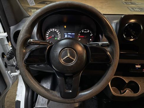 Used 2019 Mercedes-Benz Sprinter 144 Cargo image 13