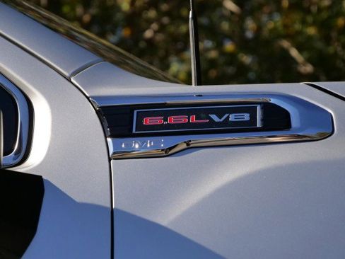 Used 2022 GMC Sierra 2500 Denali image 9