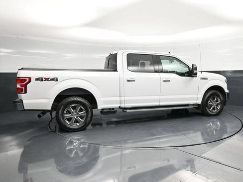 Used 2020 Ford F150 XLT w/ Equipment Group 302A Luxury AWD/4WD image 3