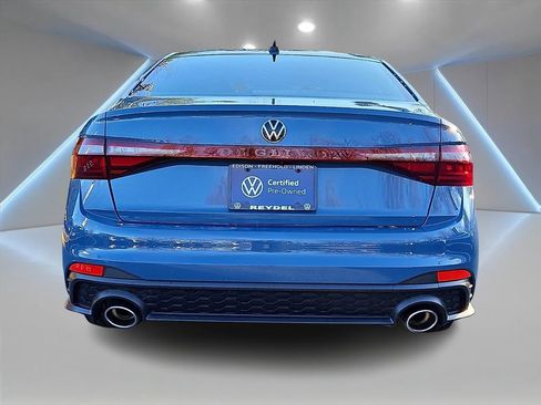 Certified 2025 Volkswagen Jetta GLI Autobahn FWD image 6