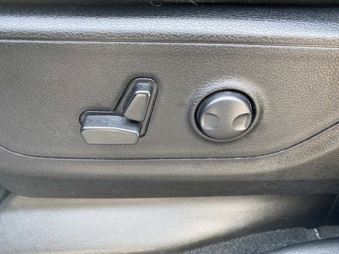 Certified 2023 RAM 1500 Big Horn image 25