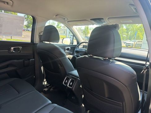 New 2026 Kia Sorento EX AWD/4WD image 14