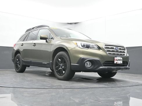 Used 2017 Subaru Outback 2.5i Premium w/ Popular Package #2 AWD/4WD image 45