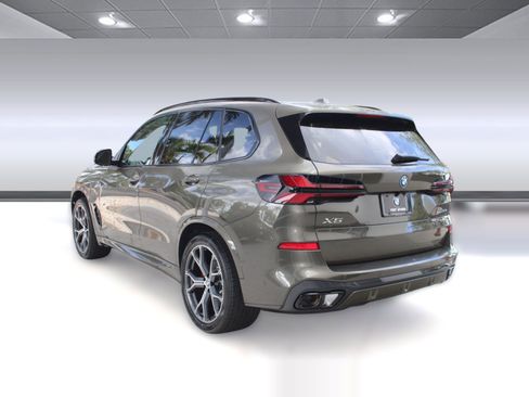 New 2026 BMW X5 xDrive50e AWD/4WD image 3