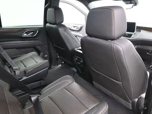 Used 2023 Chevrolet Tahoe High Country image 15