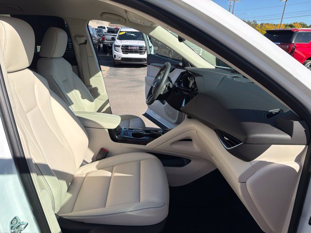 Used 2023 Buick Envision Essence AWD/4WD image 27