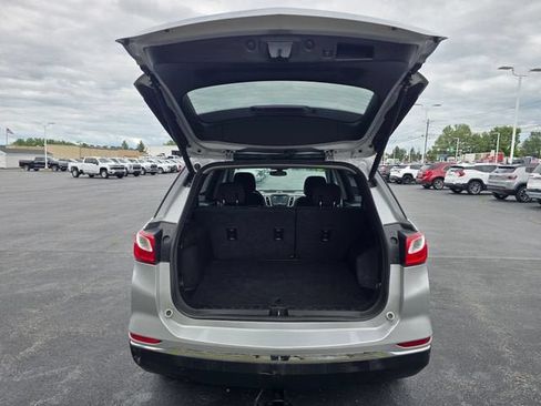Used 2018 Chevrolet Equinox LT FWD image 5