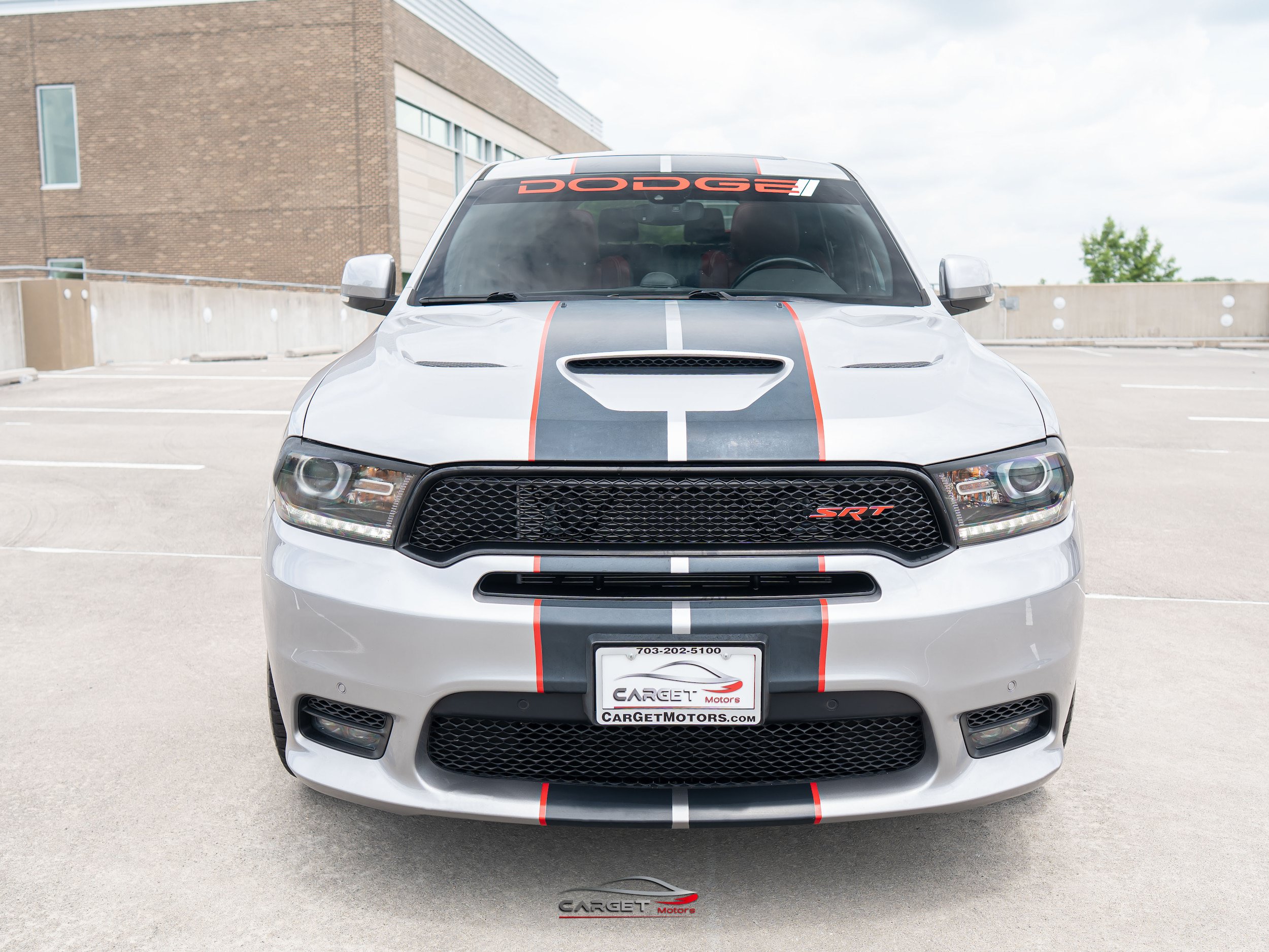 Used 2018 Dodge Durango SRT AWD/4WD image 2