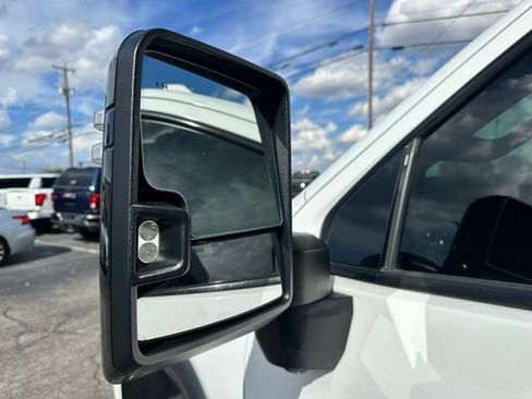 Used 2021 GMC Sierra 2500 AT4 w/ AT4 Premium Plus Package image 11