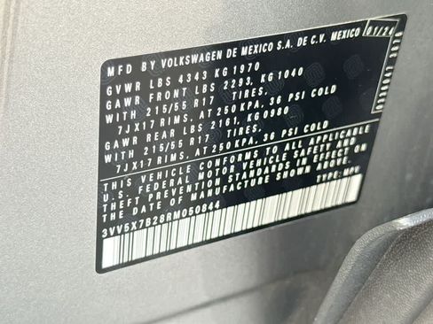 Certified 2024 Volkswagen Taos S FWD image 29