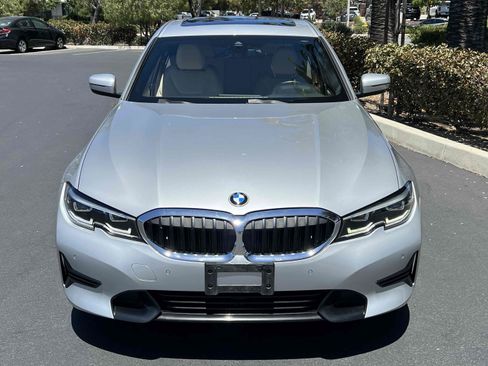 Used 2020 BMW 330i Sedan w/ Convenience Package RWD image 14