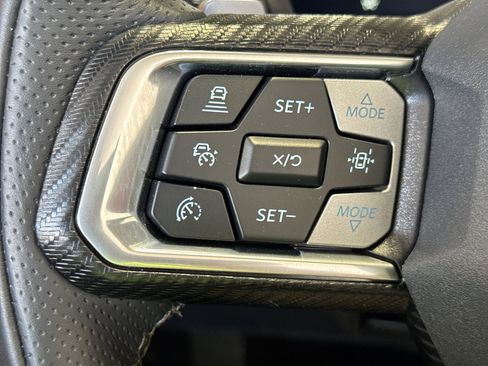 Used 2025 Ford Mustang GT Premium image 14