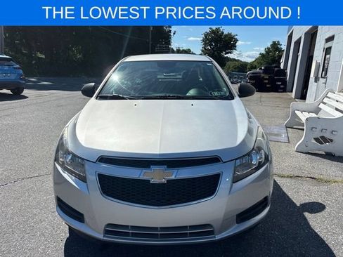 Used 2013 Chevrolet Cruze LT FWD image 2
