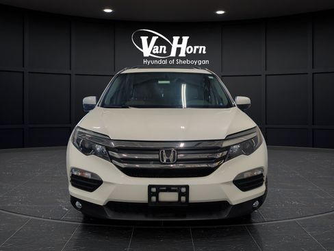Used 2017 Honda Pilot EX-L image 2