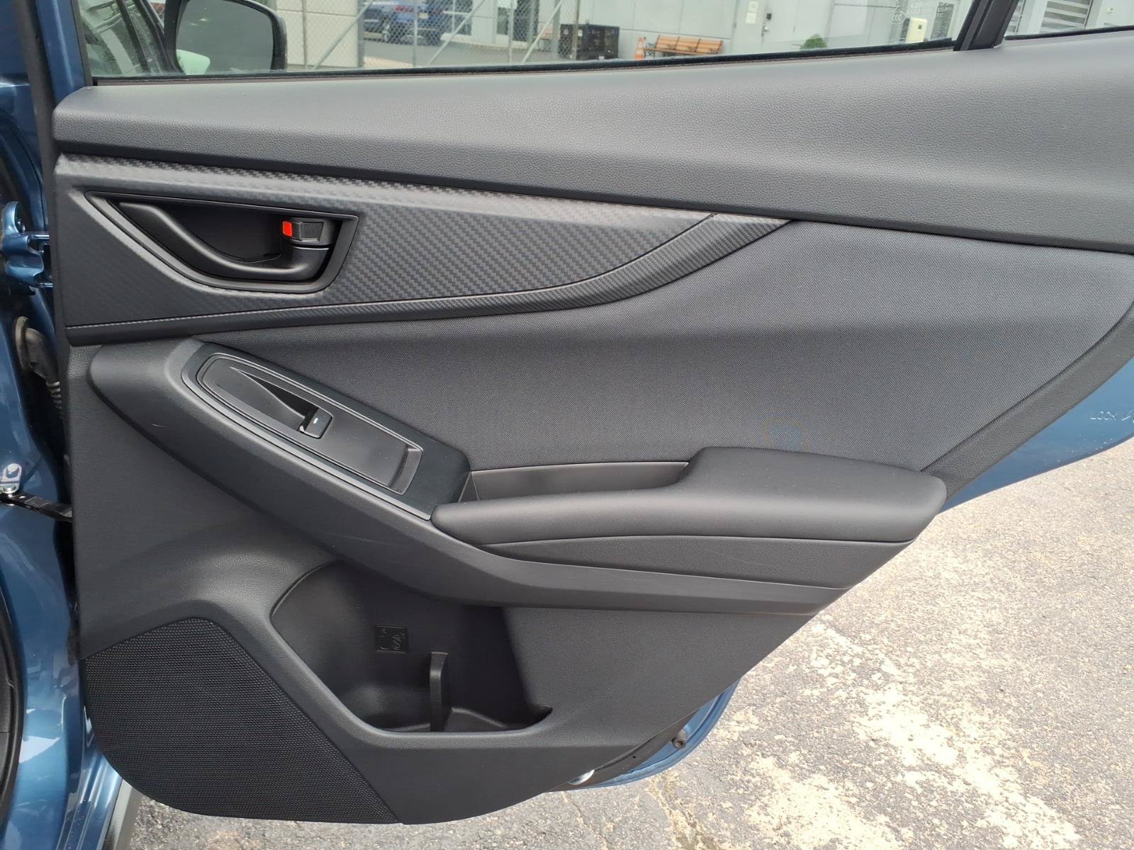 Certified 2021 Subaru Crosstrek 2.0i Premium AWD/4WD image 8
