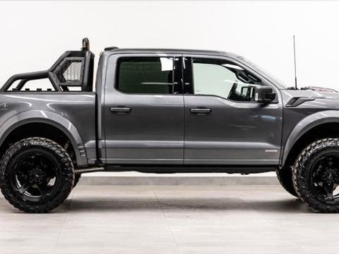 Used 2025 Ford F150 Lariat w/ Equipment Group 501A Mid AWD/4WD image 6