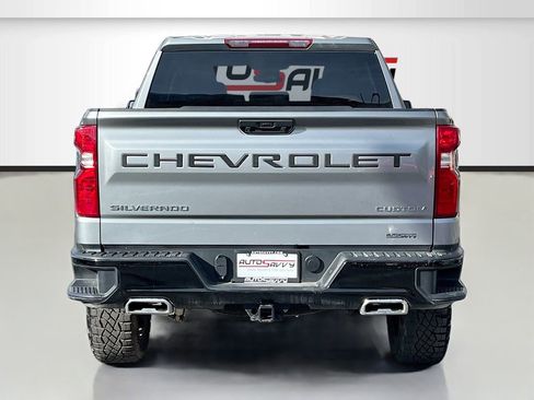 Used 2024 Chevrolet Silverado 1500 Custom Trail Boss AWD/4WD image 6