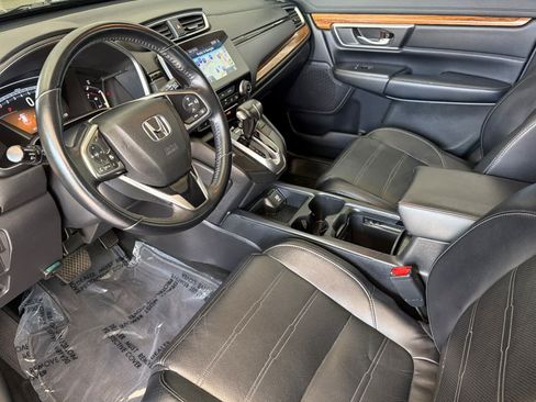 Used 2018 Honda CR-V Touring image 11